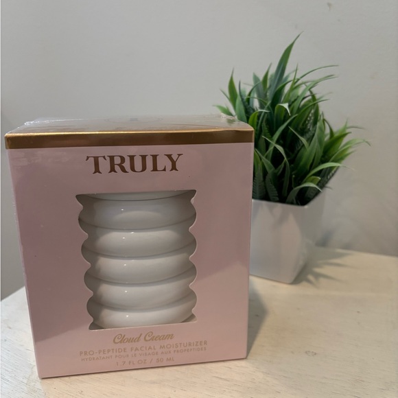 🆕 NIB TRULY Cloud Cream Pro-Peptide Skincare Gel-Cream Facial Moisturizer - Picture 7 of 11